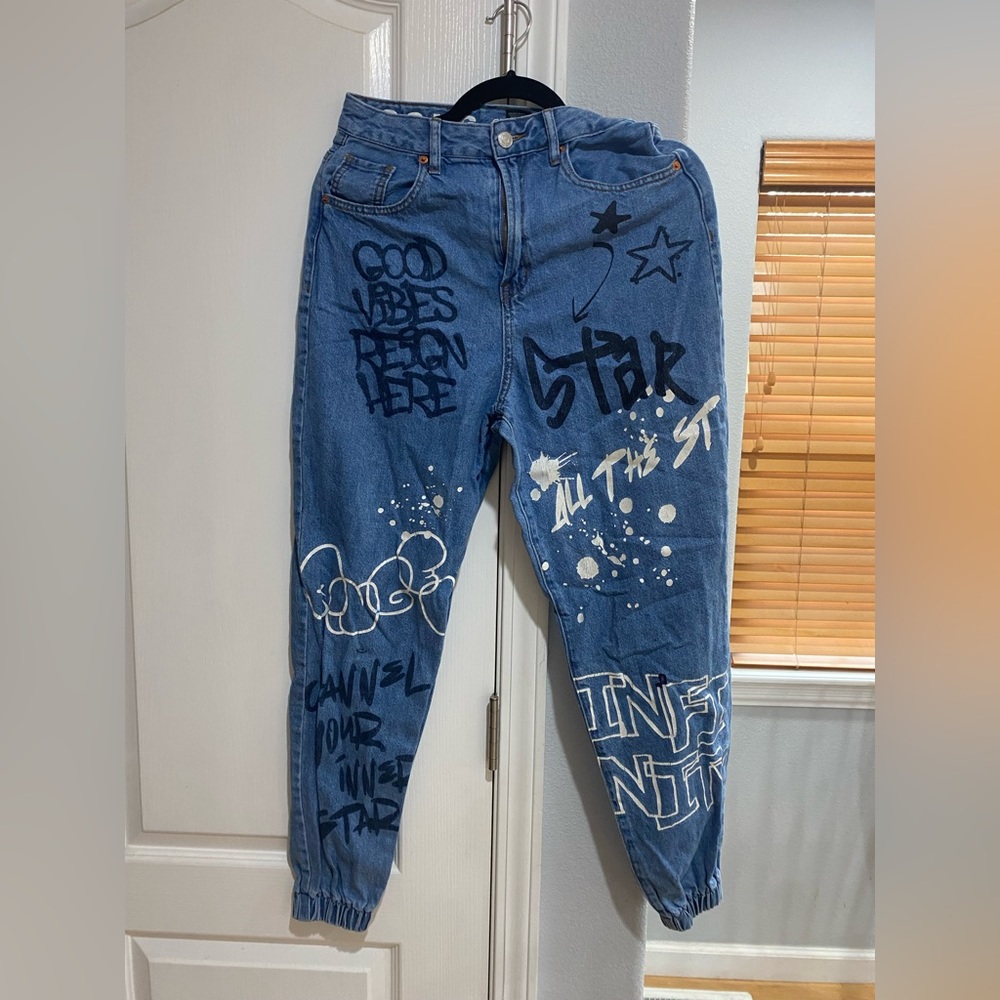 S.o.n.g. Graffiti  jogger jeans. Size 5. Teenagers. Right?